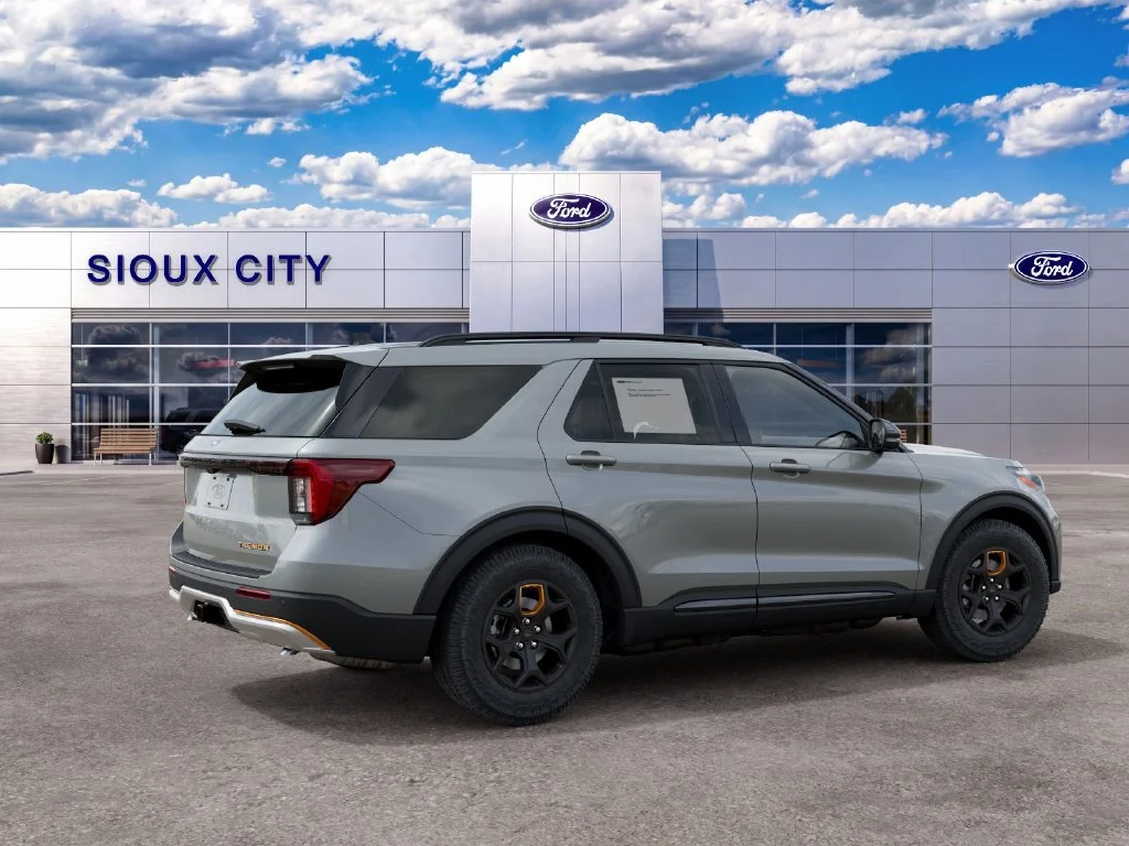New 2027 Avalanche Gray Ford Tremor® image 6