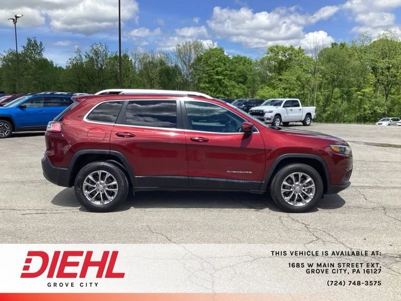 Used 2020 Red Jeep Latitude Plus 4x4 image 8