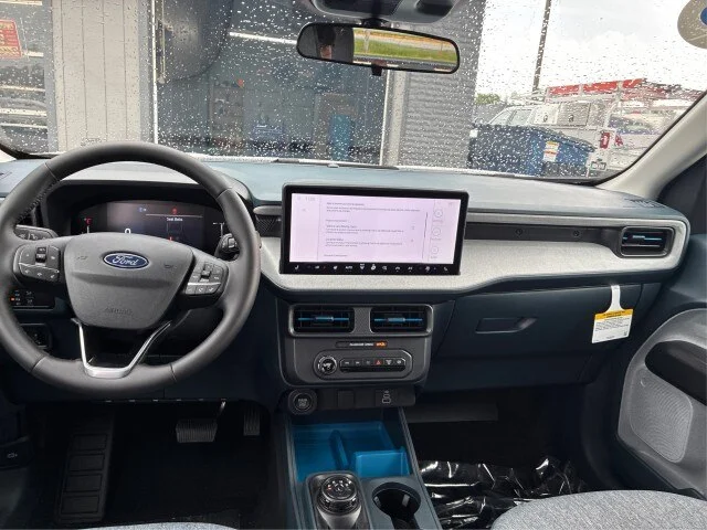 New 2026 Oxford White Ford XLT image 44