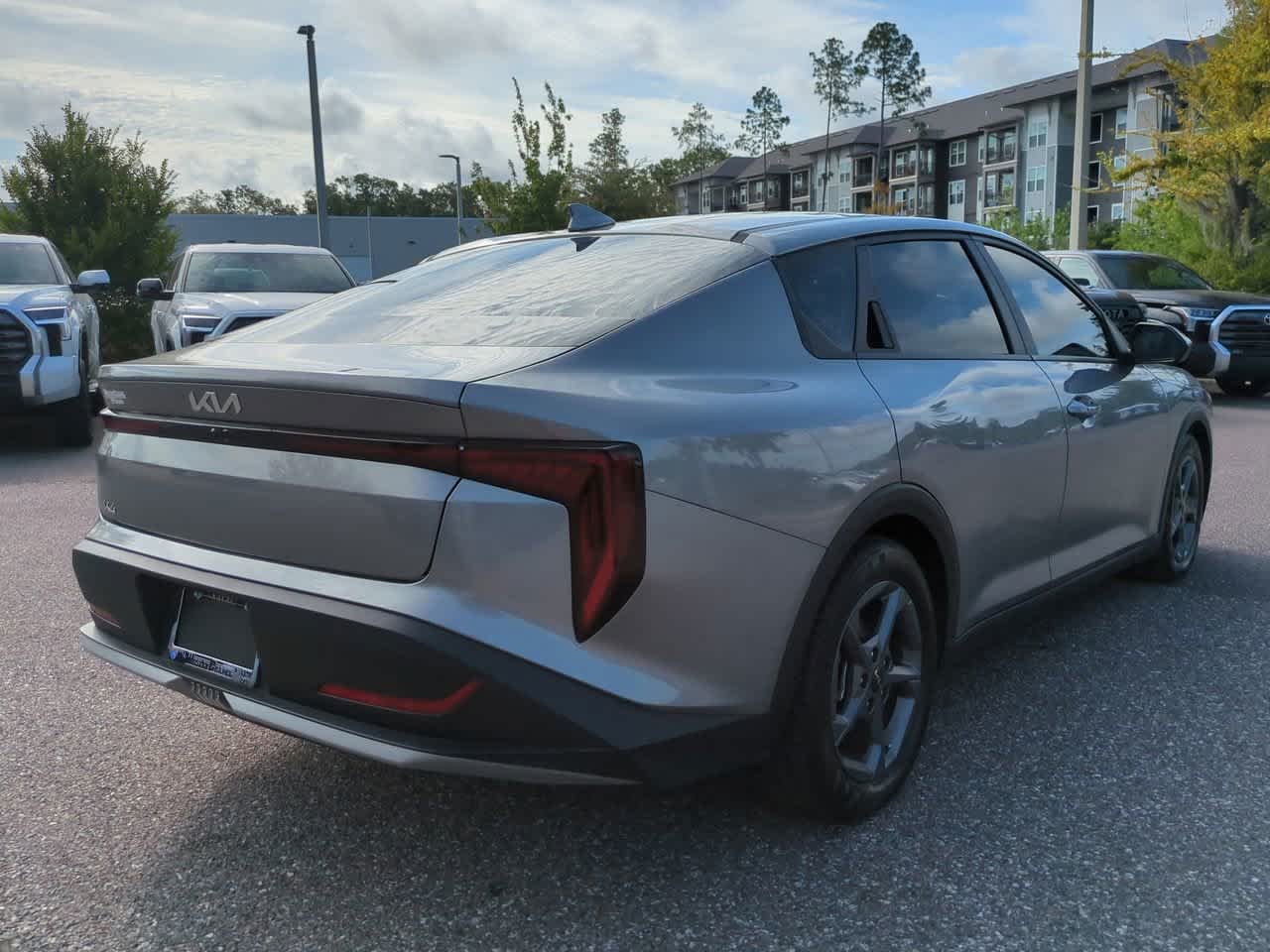 Used 2025 Steel Gray Kia LXS image 6