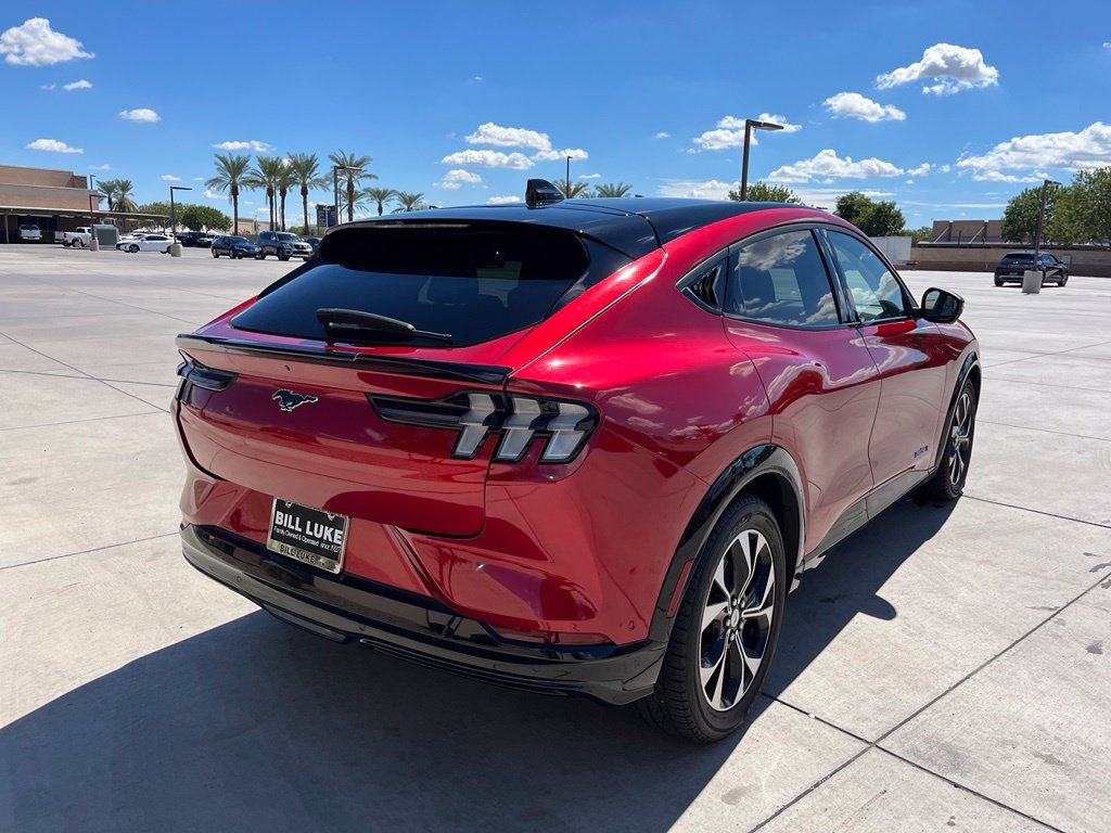 Used 2021 Red Ford Premium image 10