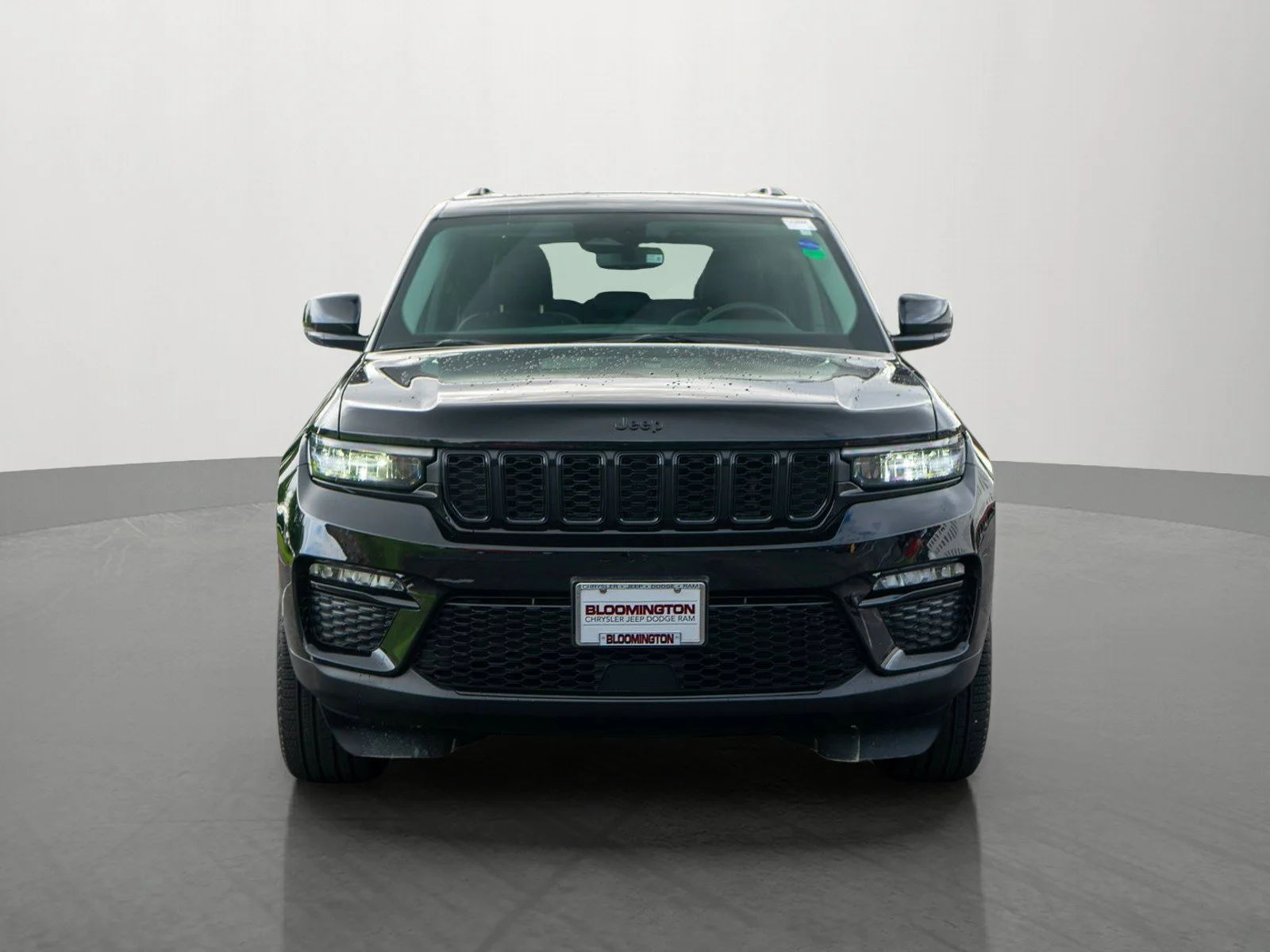 Used 2023 Jeep Grand Cherokee Limited with VIN 1C4RJHBG0PC566682 for sale in Minneapolis, Minnesota