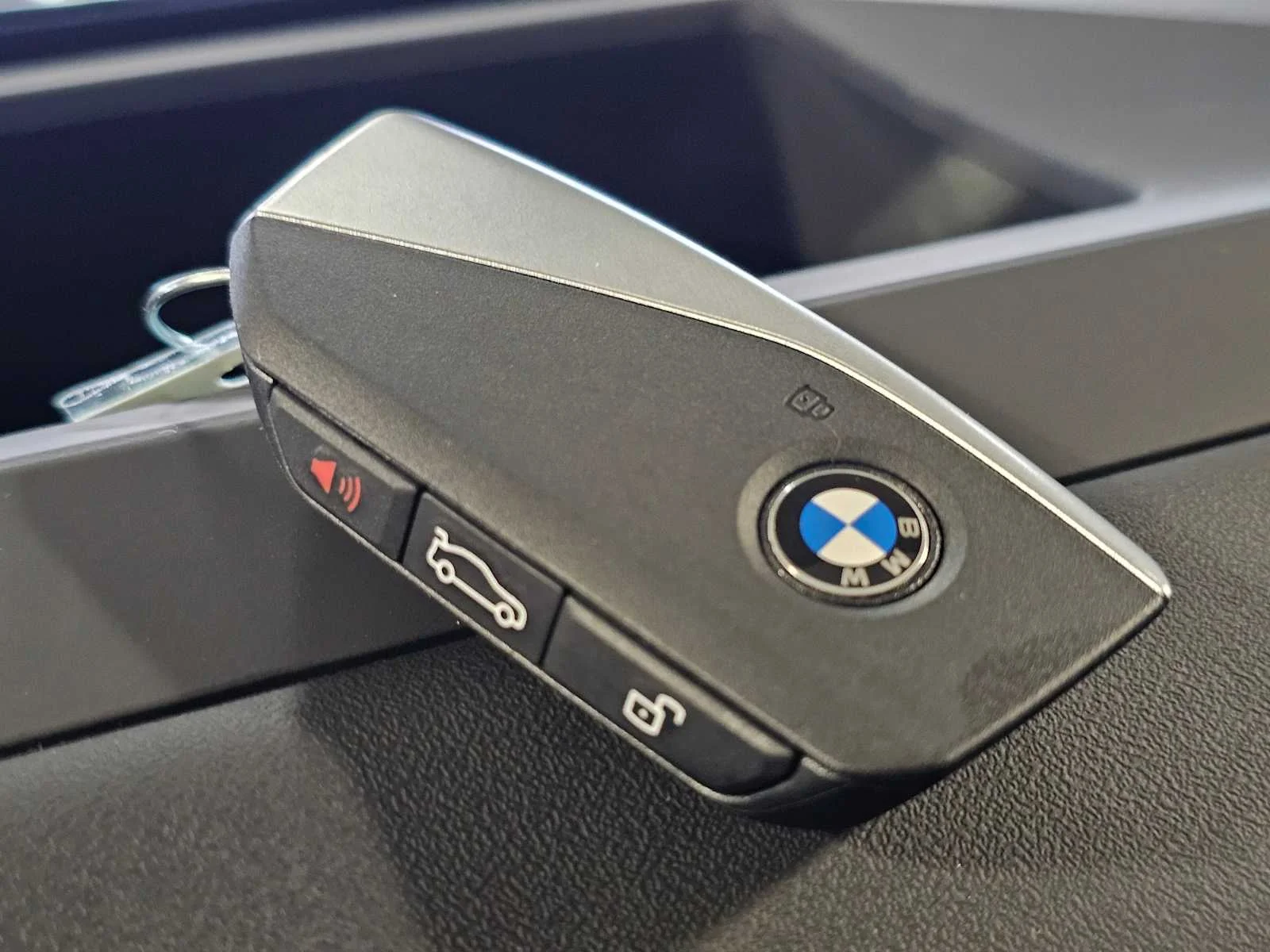 New 2026 Arctic Race Blue metallic BMW 30 xDrive image 42