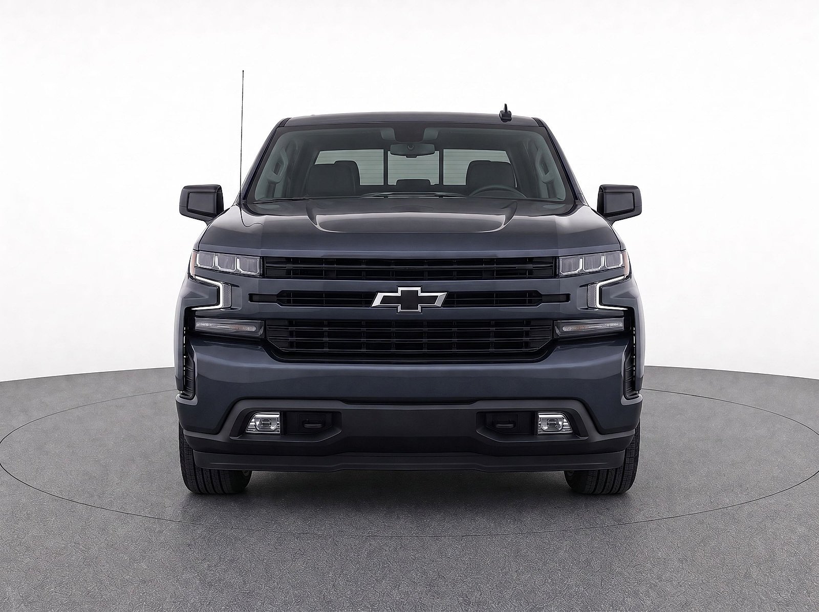 Used 2019 Shadow Gray Metallic Chevrolet RST image 5