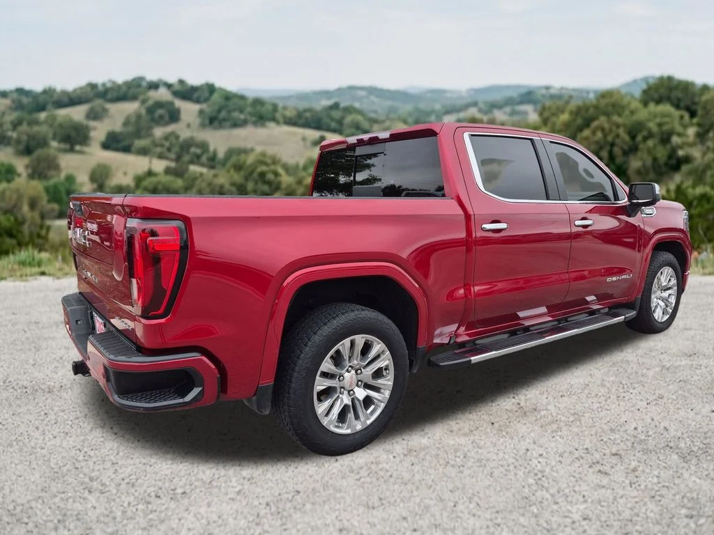 Used 2024 Red GMC Denali image 10