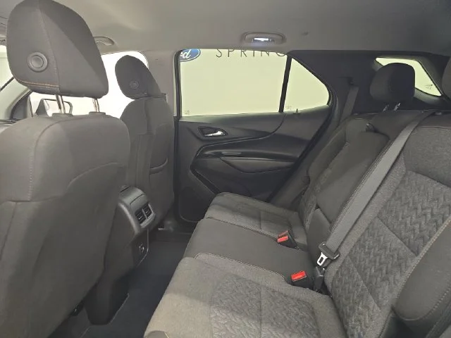 Used 2024 Summit White Chevrolet LT image 17