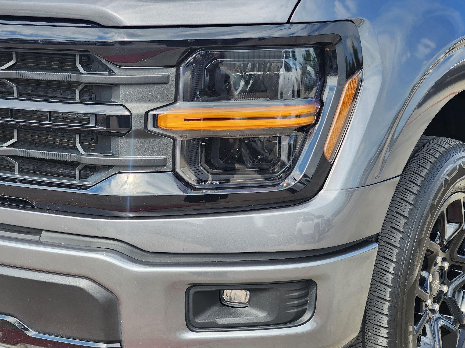2024 Ford F-150 photo 8 of 33