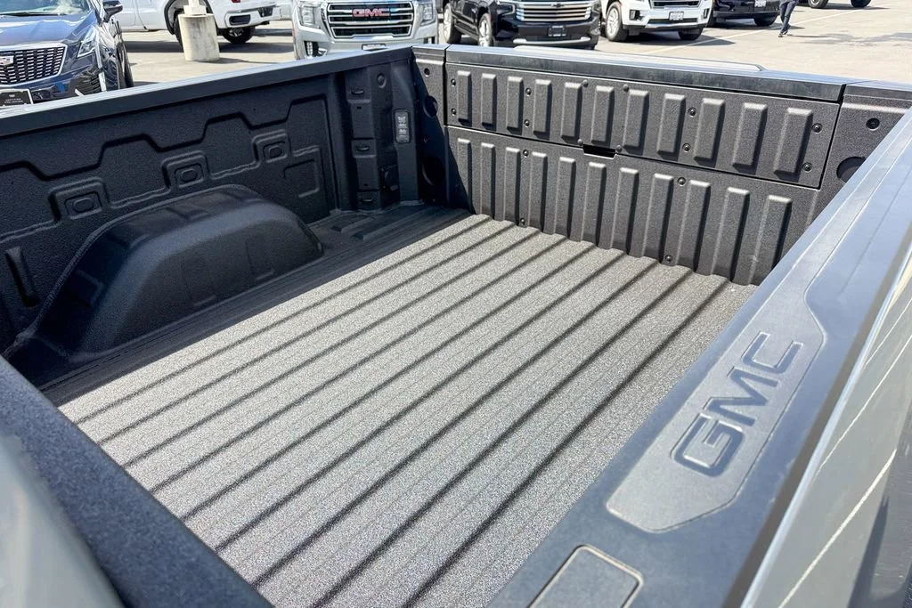 New 2026 Sterling Metallic GMC SLT image 28
