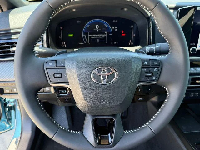 Certified Used 2025 LABRADORITE Toyota SE image 10