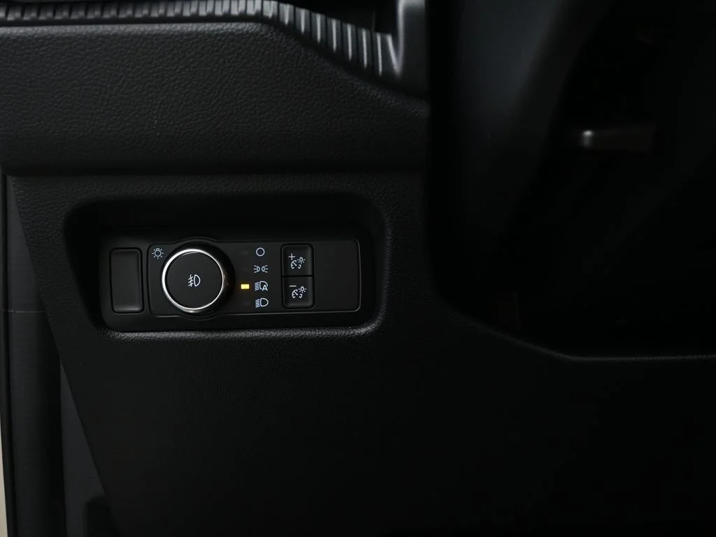 New 2025 Beige Ford XL image 11