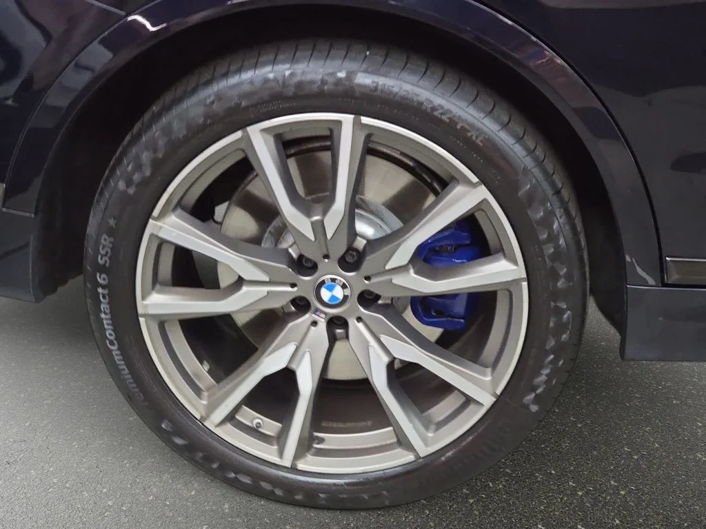 Used 2021 Carbon Black Metallic BMW M50i image 35