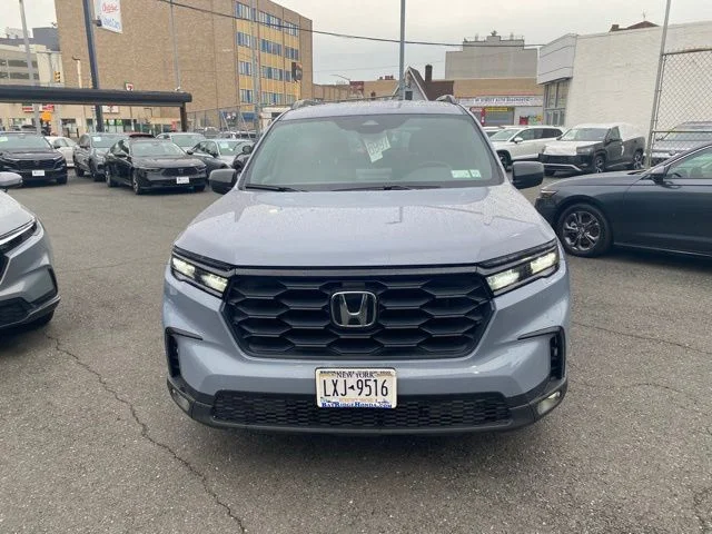 Used 2025 Gray Honda Sport image 2