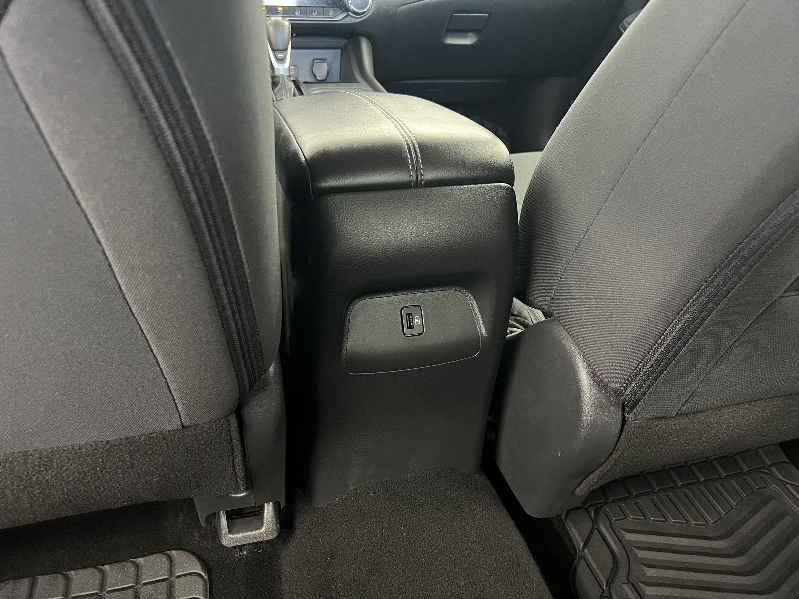 2022 Nissan Sentra SV - Photo 27