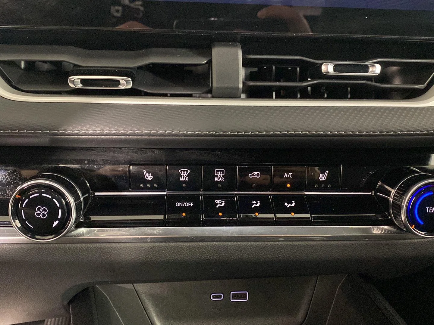 Used 2025  Chevrolet LT image 18