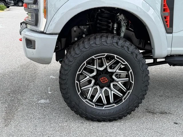 New 2026 Avalanche Ford F-250® Lariat® image 4