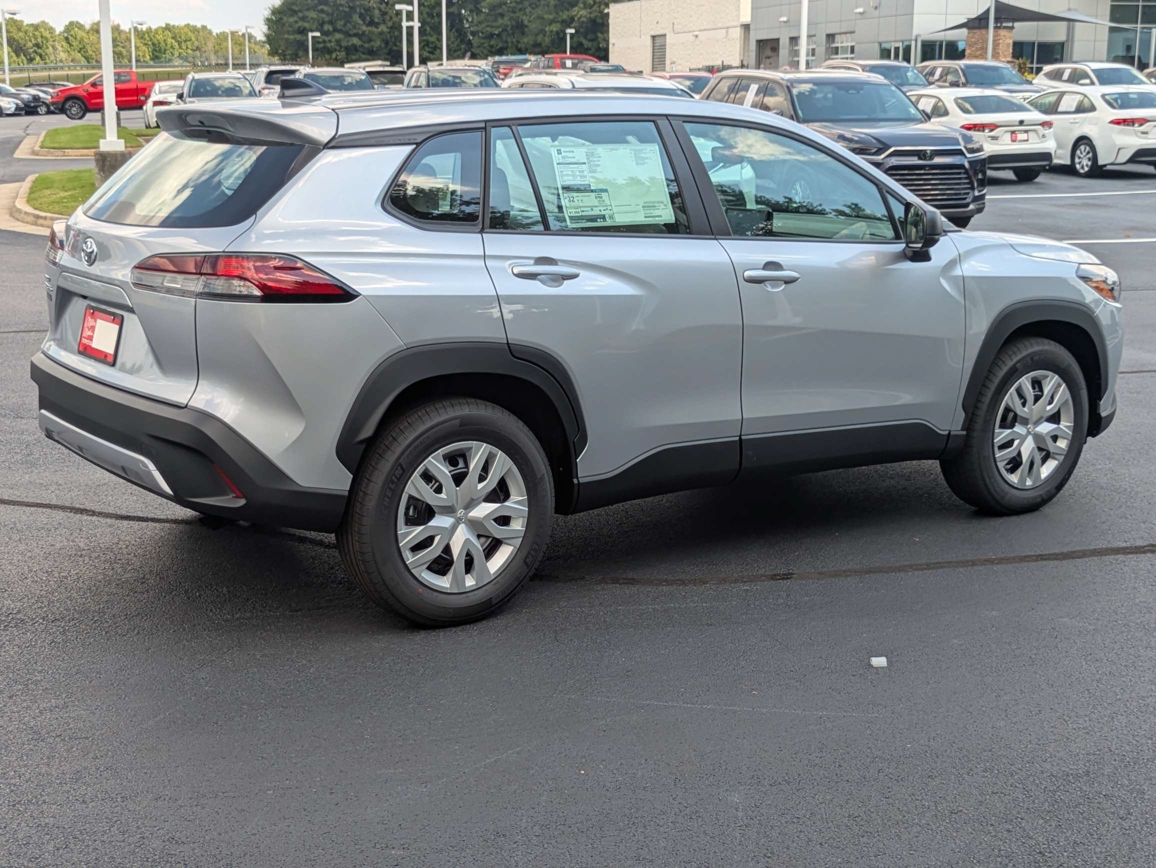 New 2026 Sonic Silver Toyota L image 4