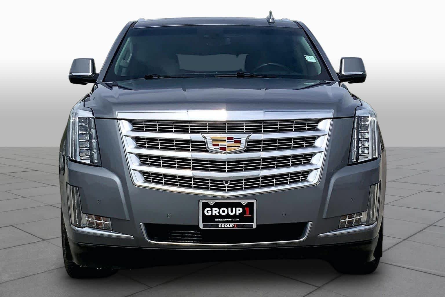 Used 2018 Satin Steel Metallic Cadillac Luxury image 4