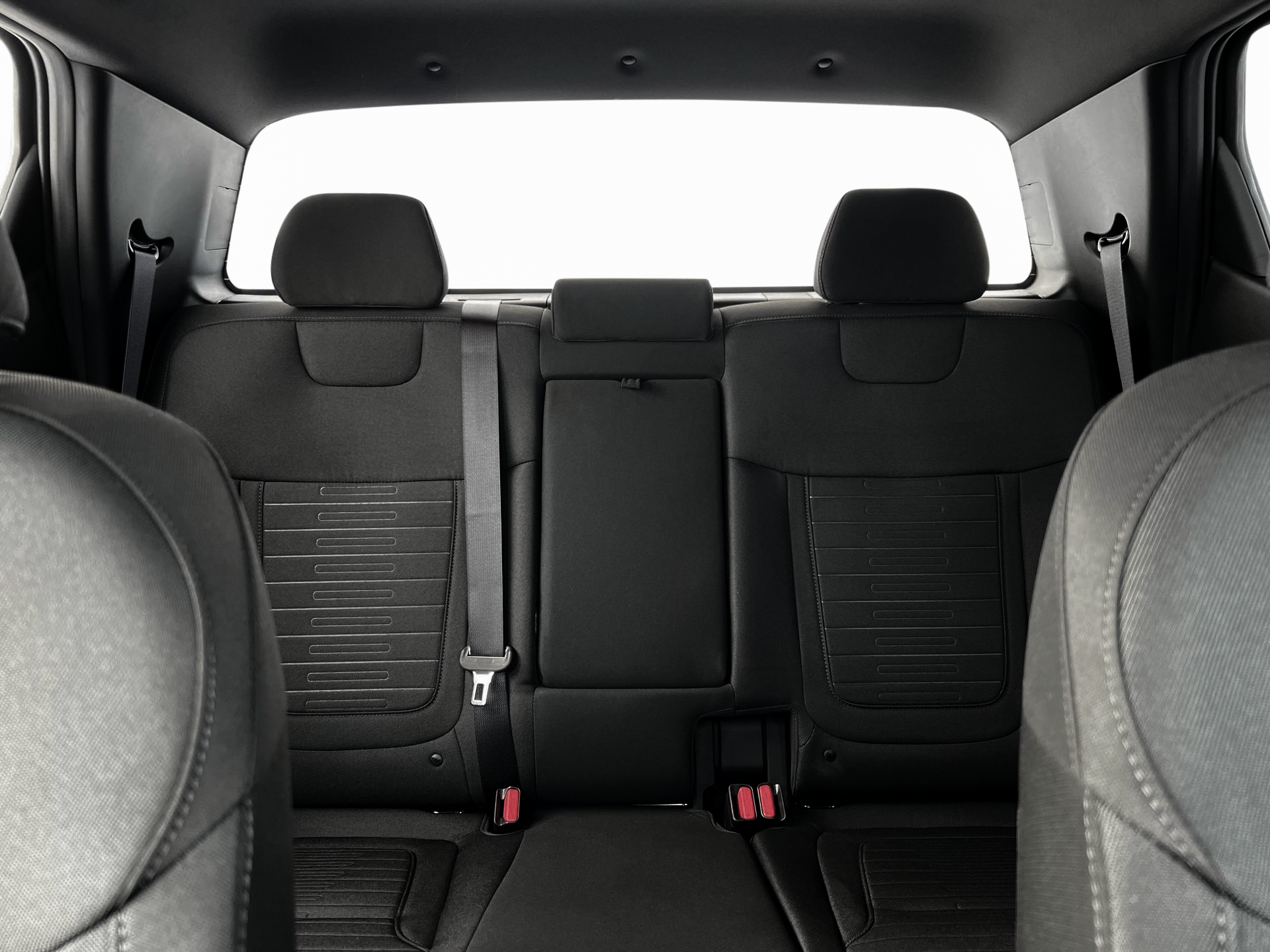 New 2025 White Hyundai SE AWD image 16
