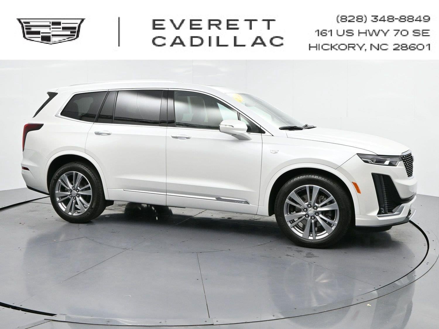 Used 2024 Crystal White Tricoat Cadillac Premium Luxury image 1