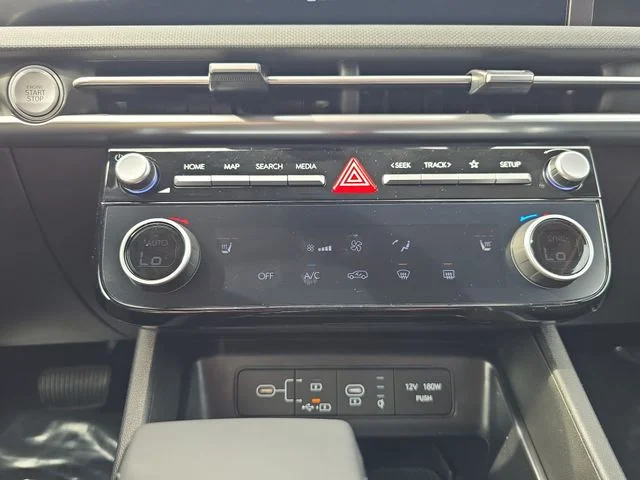 Used 2026 Black Hyundai SEL Premium image 18