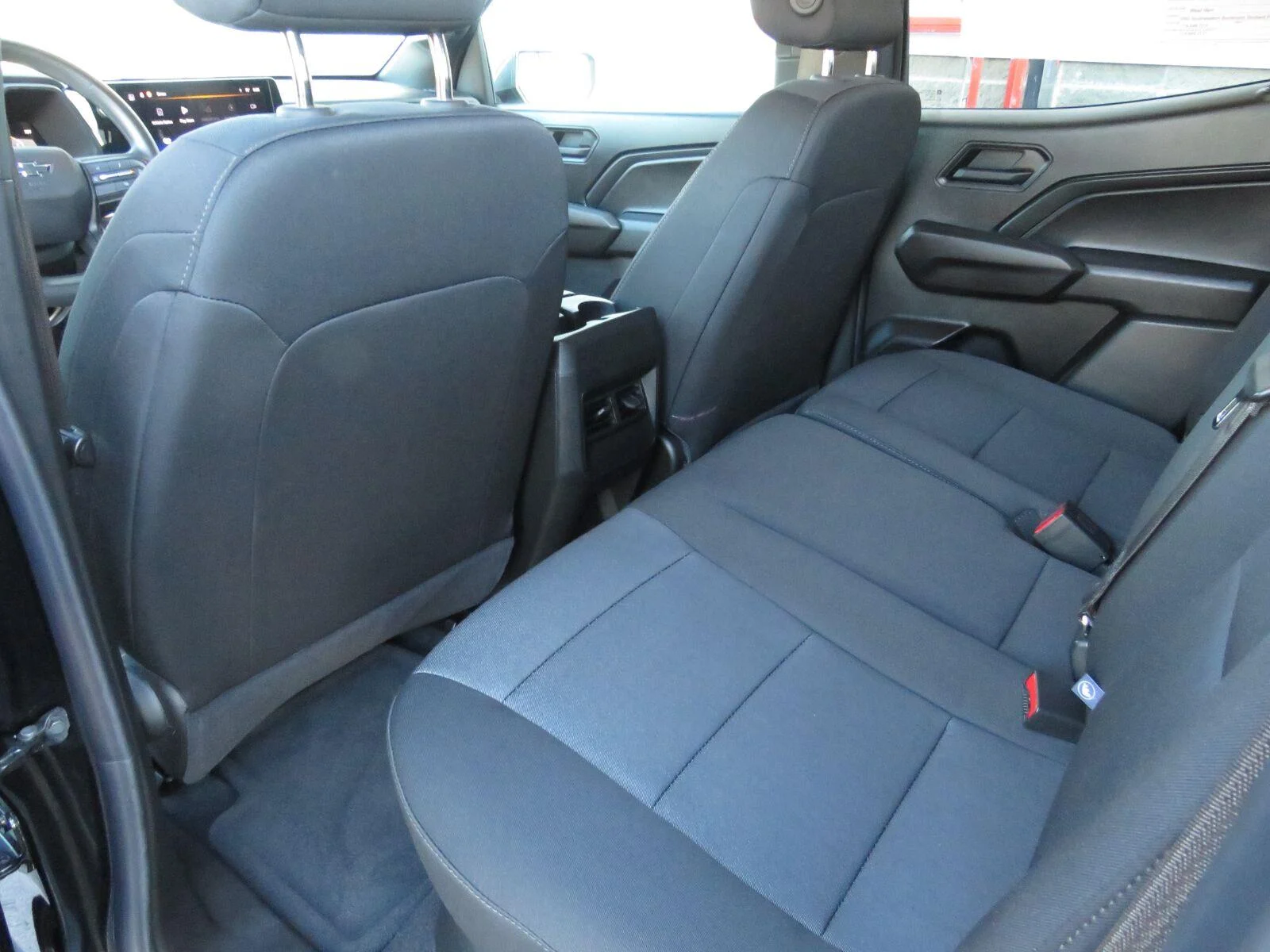 Used 2025 Black Chevrolet Trail Boss image 21