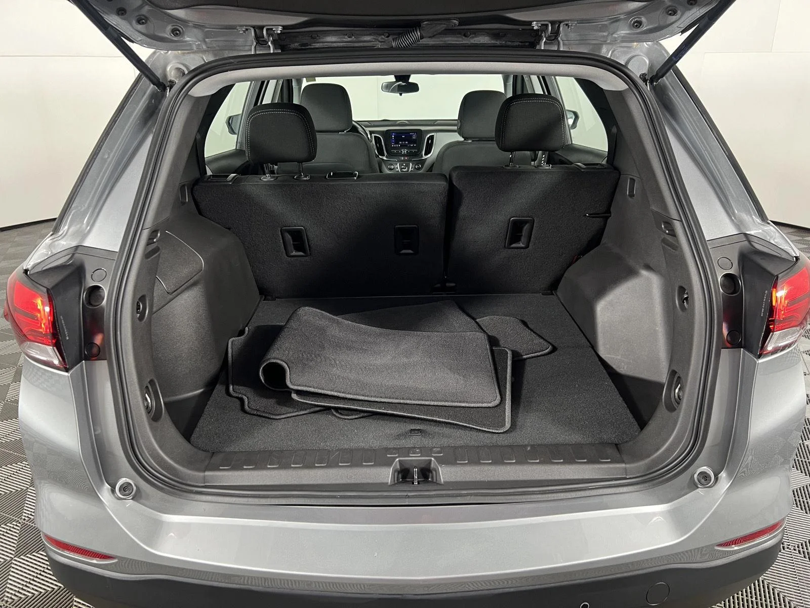 Used 2024 Sterling Gray Metallic Chevrolet LS image 21