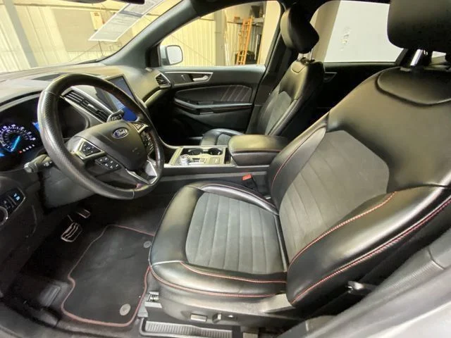 Used 2024 Silver Ford ST Line image 21