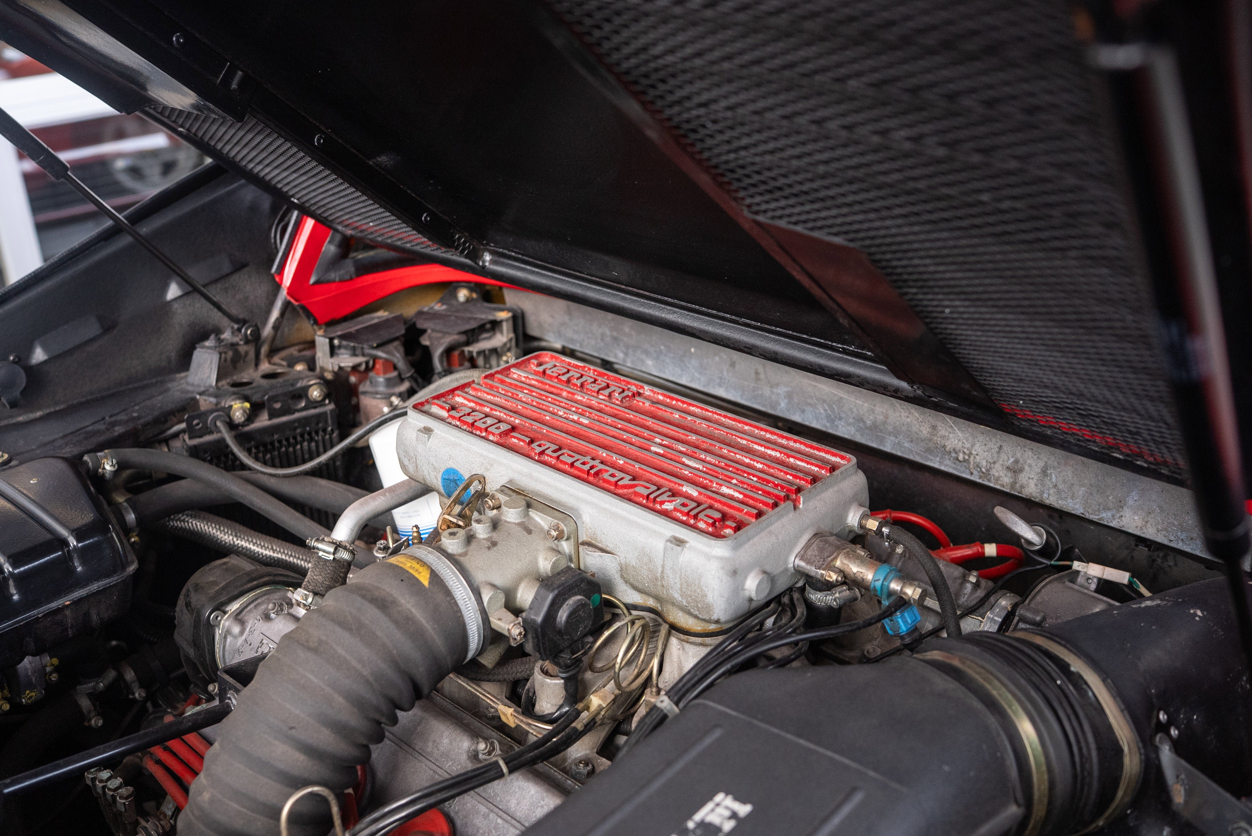 1987 Ferrari 328 - Photo 9