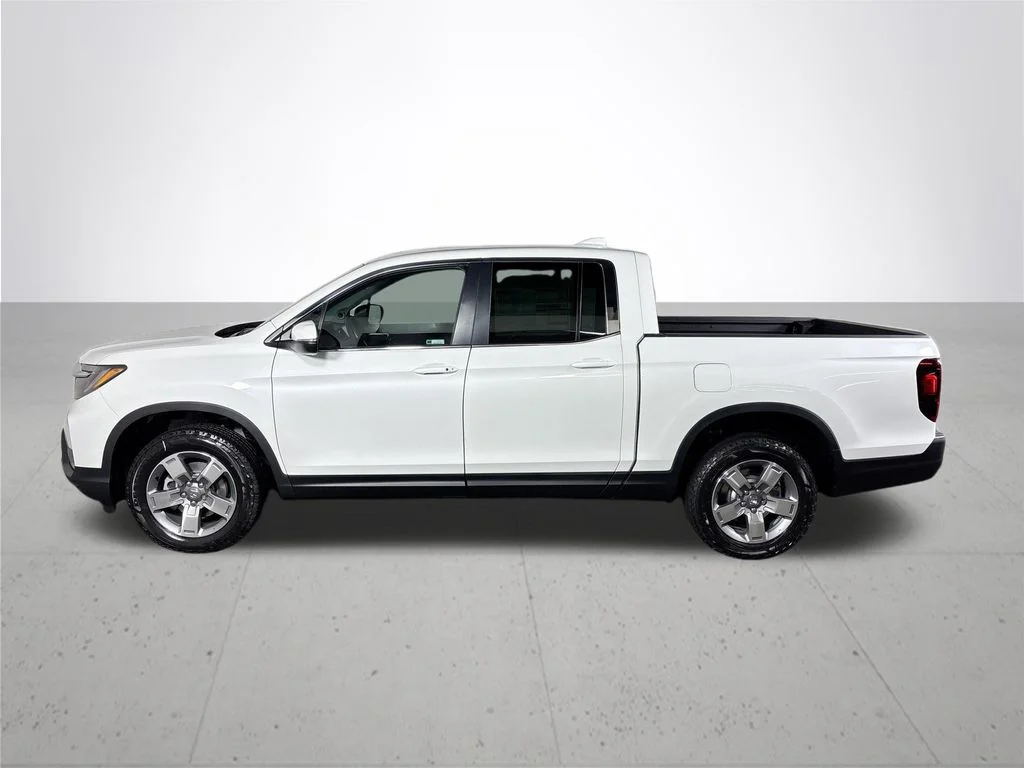 New 2026 Platinum White Pearl Honda RTL image 9