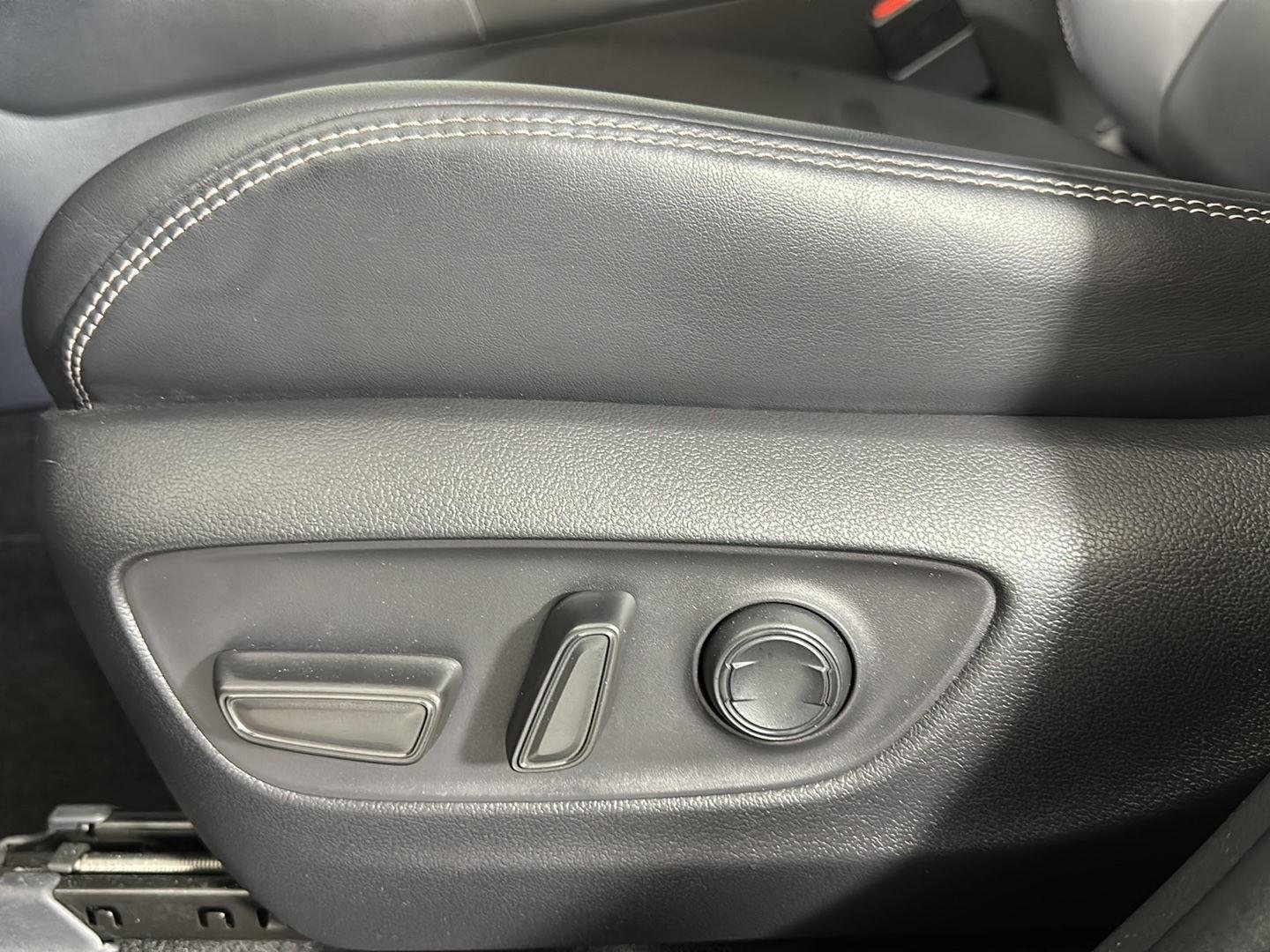 Used 2019 Magnetic Gray Metallic Toyota Limited image 8
