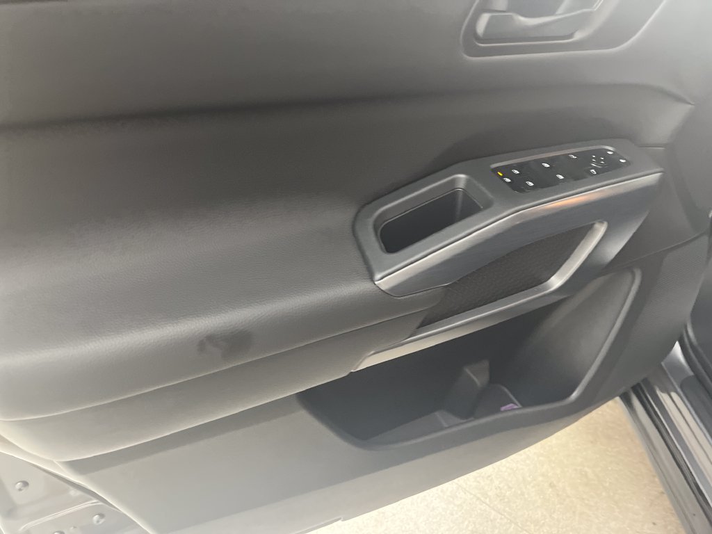 Used 2025 Gray Nissan Rock Creek image 11