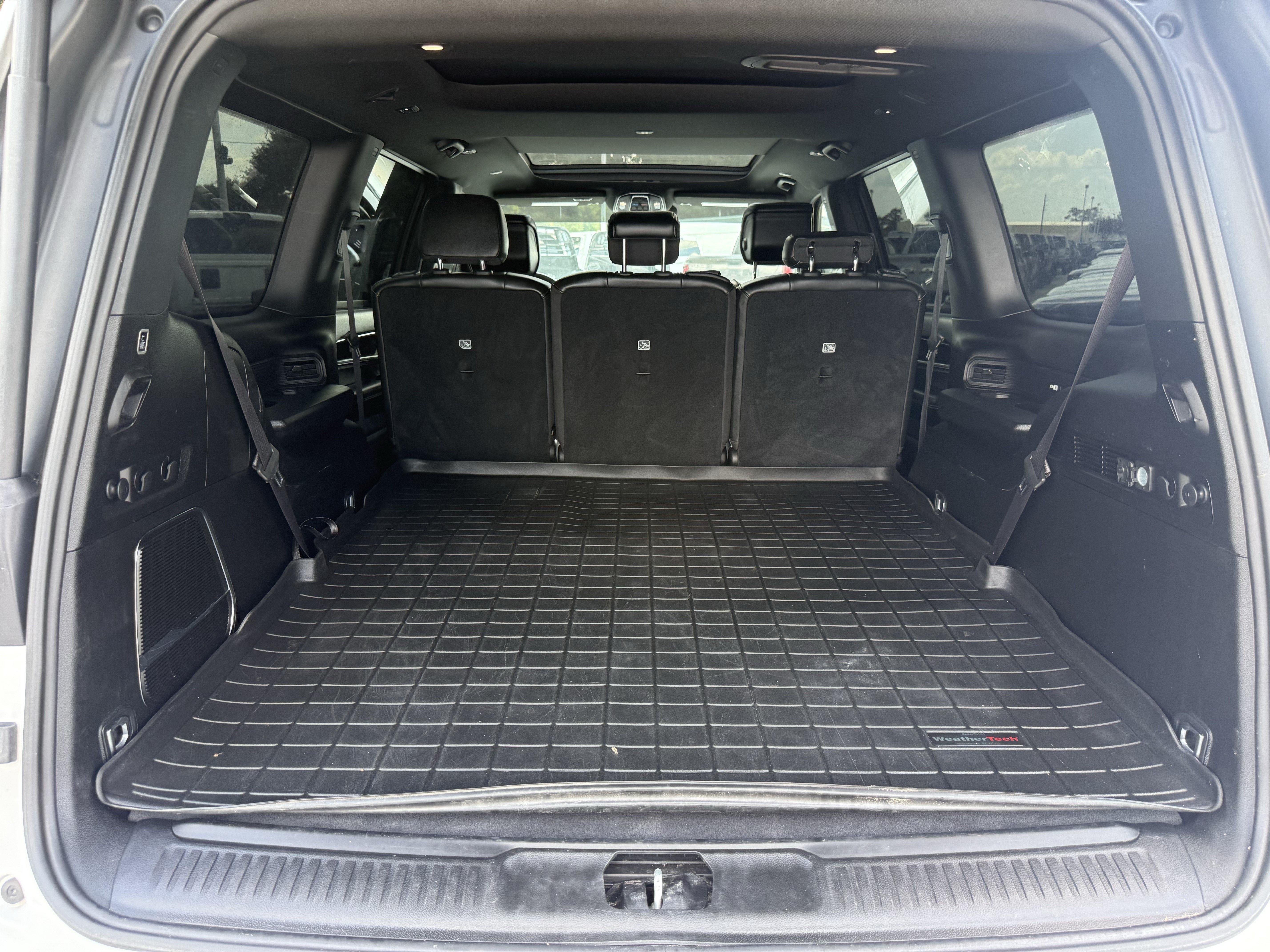 Used 2023 Bright White Clearcoat Jeep Base image 30