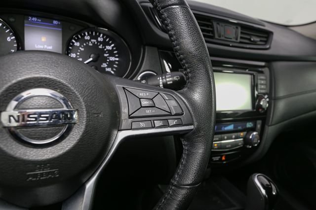 Used 2019 Gray Nissan SV image 29