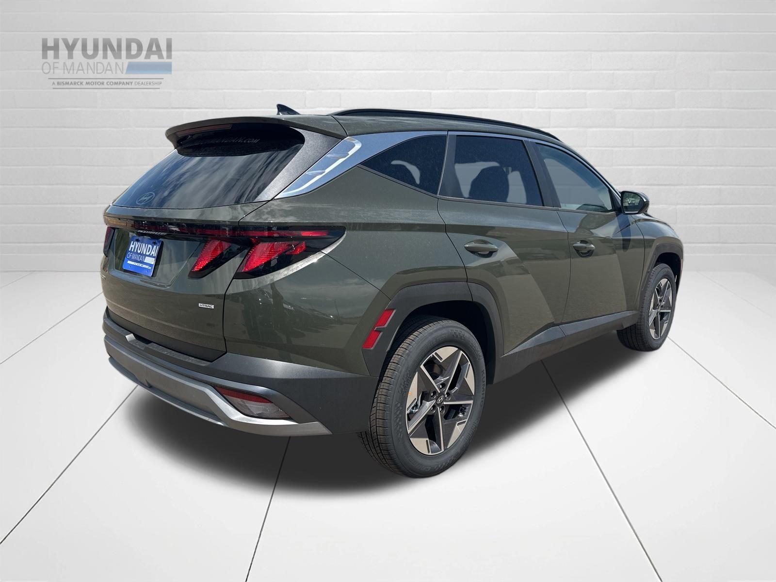 New 2026 Green Hyundai SEL AWD image 2