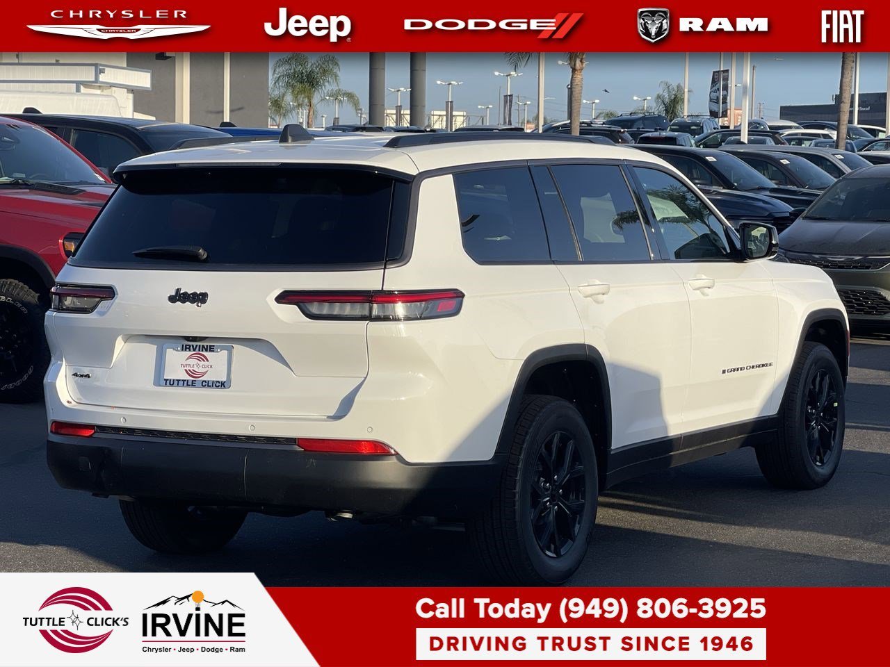 New 2026 Bright White Clear-Coat Exterior Paint Jeep Laredo Altitude image 6