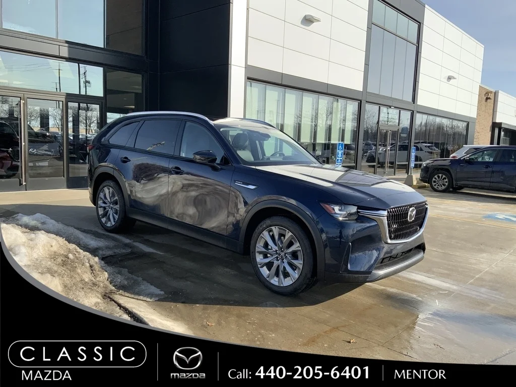 2026 Mazda CX-90 PHEV Preferred Package's photo
