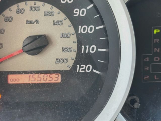 Used 2011 White Toyota Base image 9