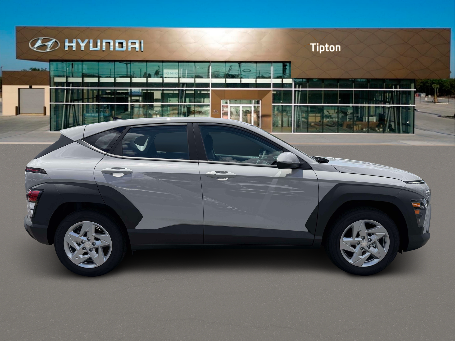 New 2027 Gray Hyundai SE FWD image 9