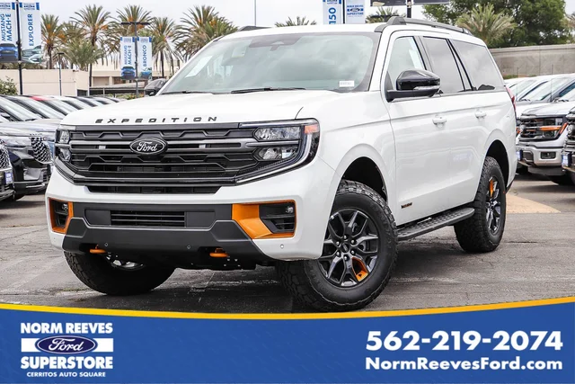 2026 Ford Expedition Tremor®