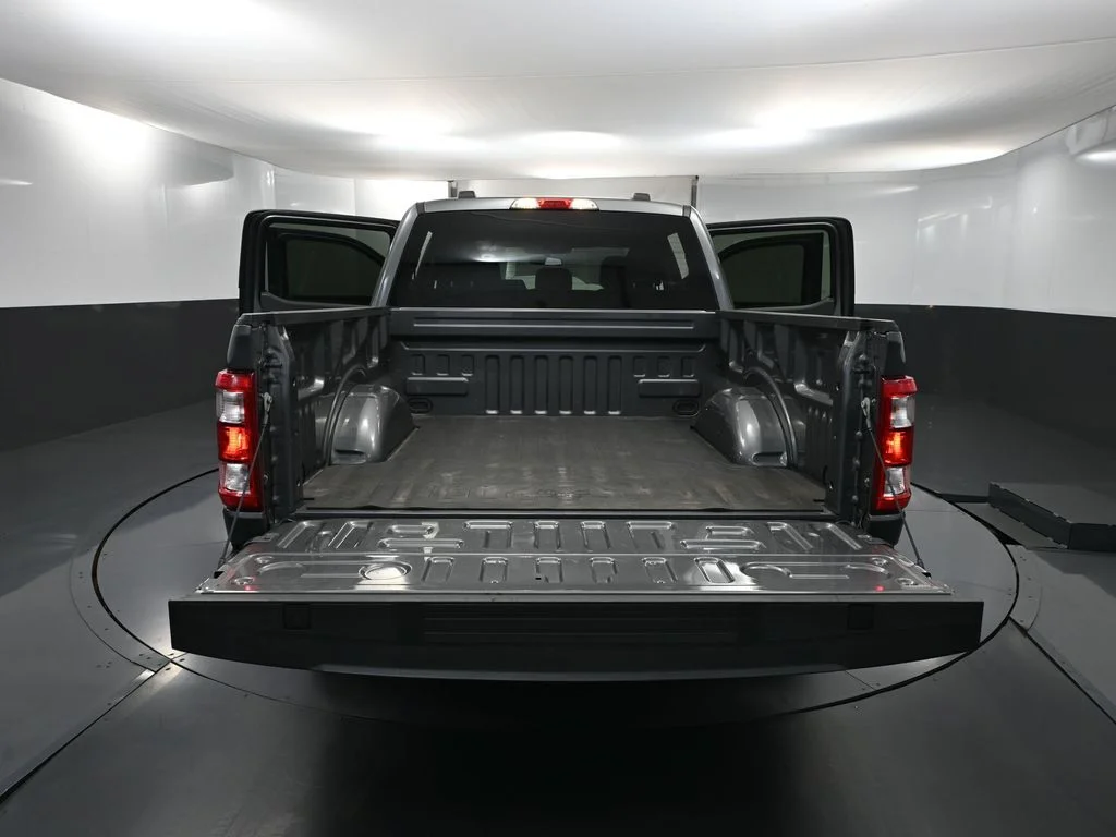 Used 2021 Gray Ford XL image 39