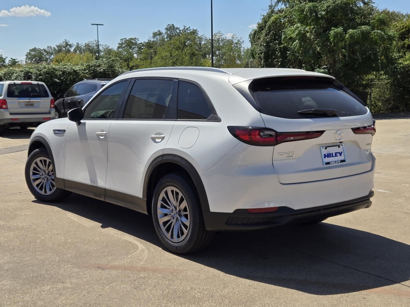 New 2026 Rhodium White Premium Mazda 3.3 Turbo Select AWD image 4