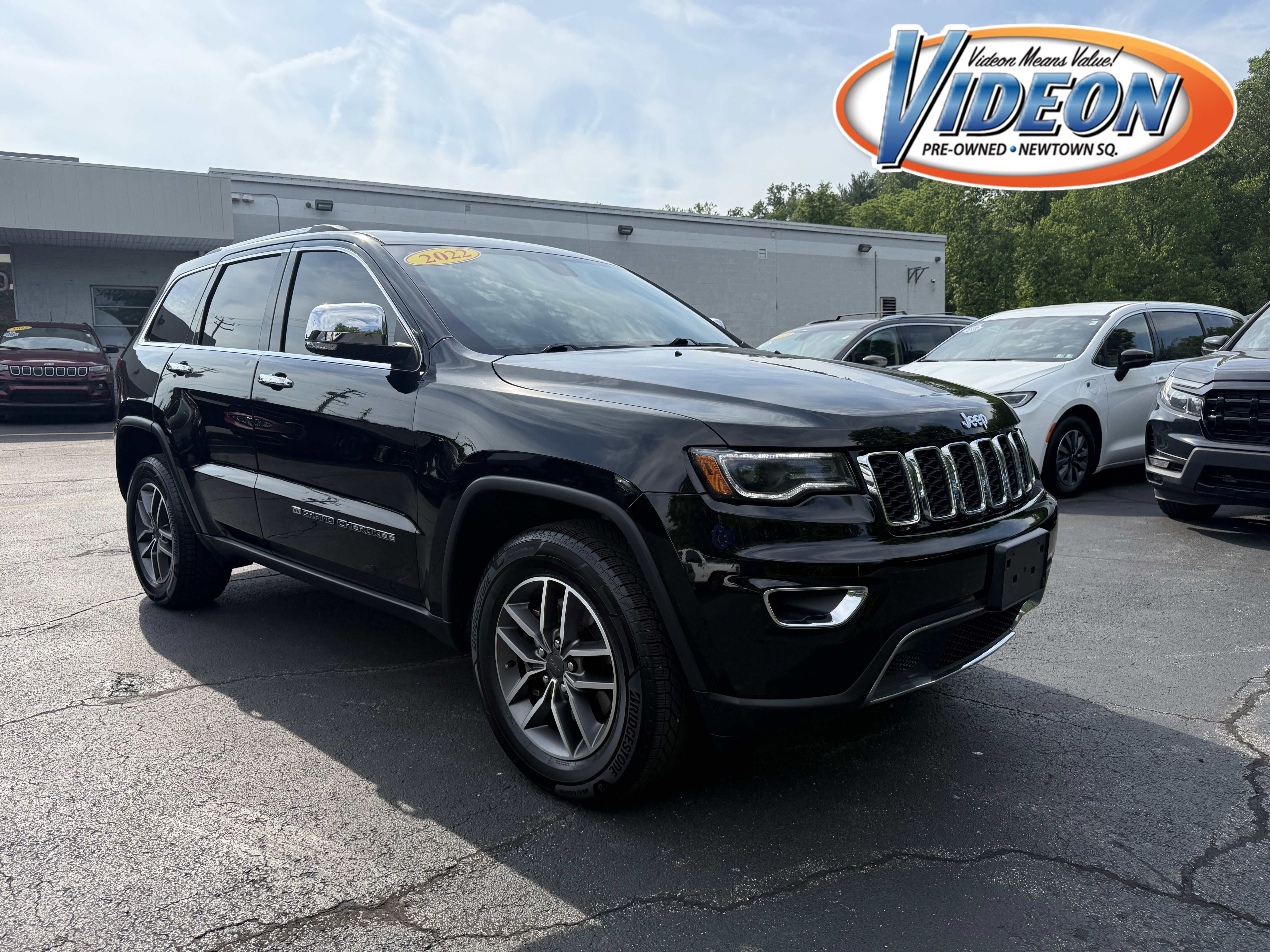 2022 Jeep Grand Cherokee Limited 4WD's photo