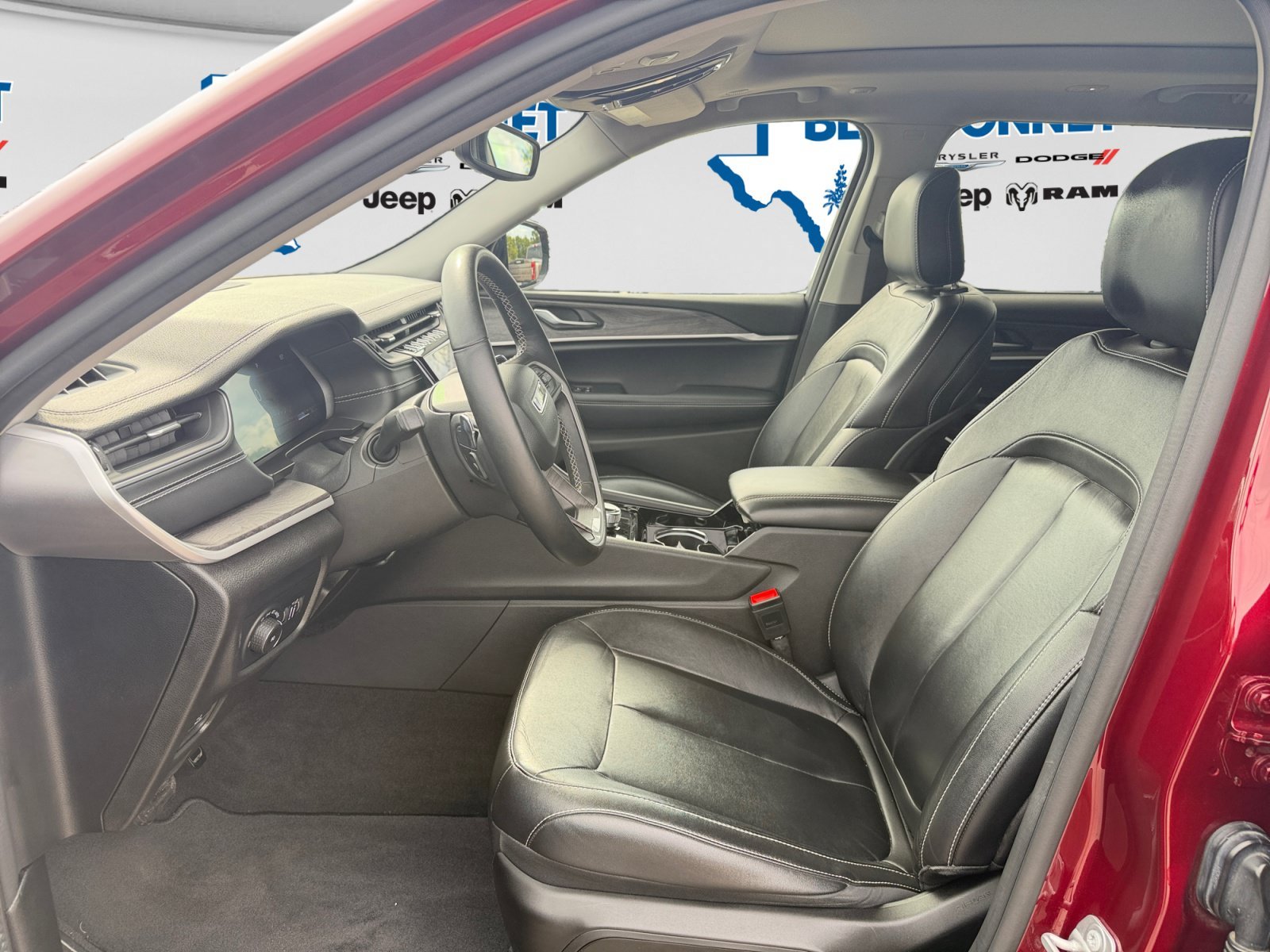 Certified Used 2022 Velvet Red Pearlcoat Jeep Limited image 11