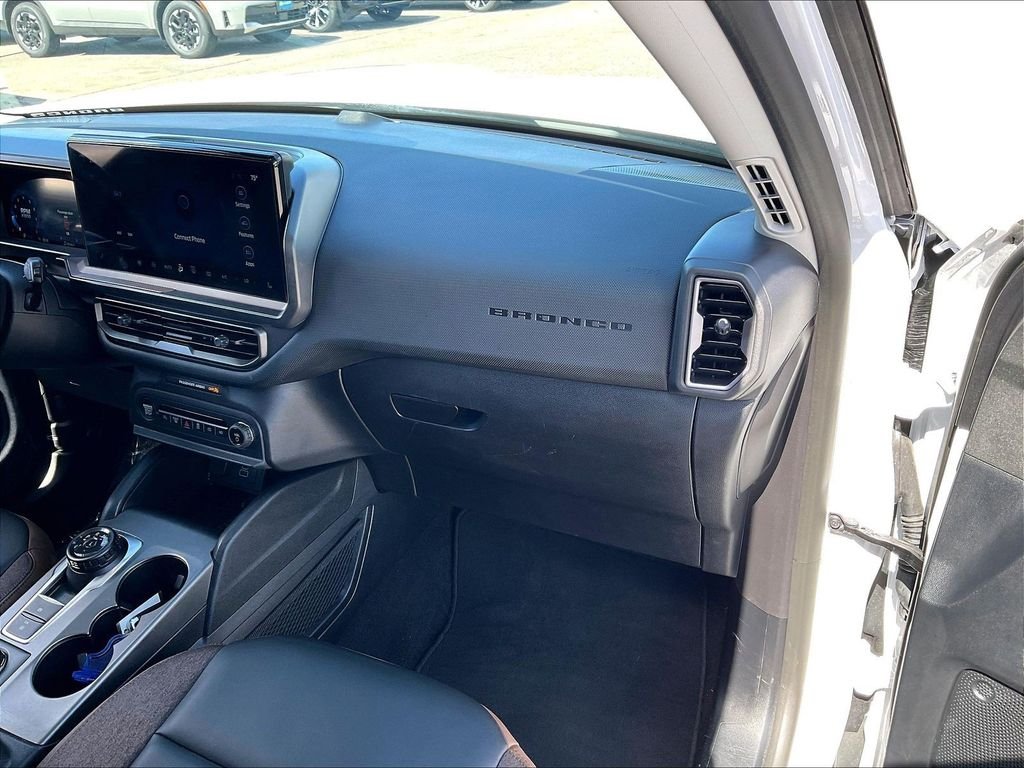 Used 2025 White Ford Outer Banks image 12