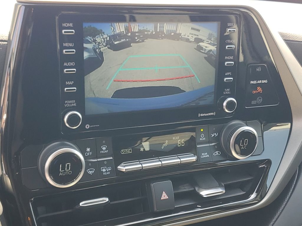 Certified Used 2021 White Toyota L image 28