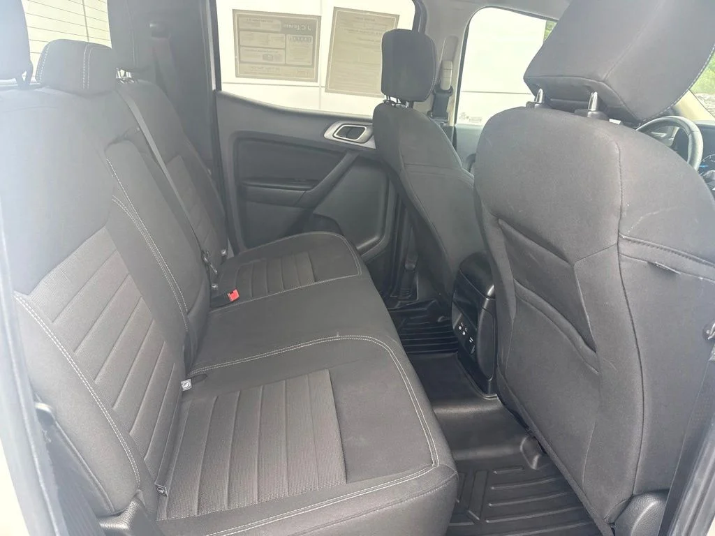 Certified Used 2019 Oxford White Ford XLT image 27