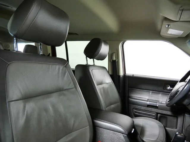 Used 2018 Red Ford Limited image 11