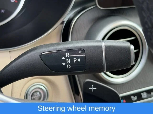 Used 2020 Silver Mercedes-Benz 4MATIC® image 19
