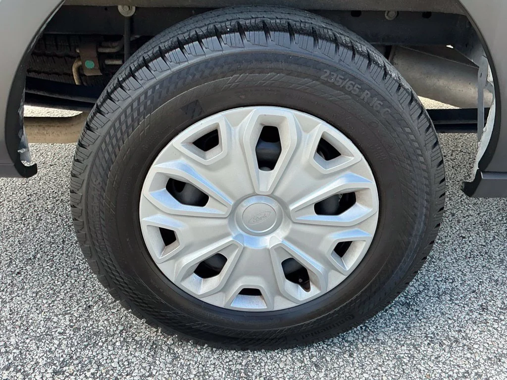 Used 2024 White Ford XLT image 12