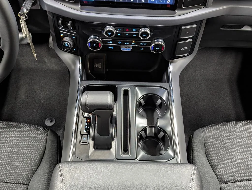 New 2026 White Ford XLT image 6